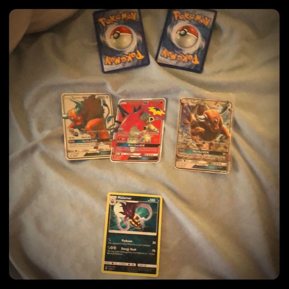 Pokémon ultra Bundle
